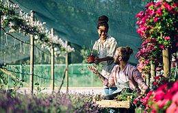 Umweltlotterie:Inklusiver Gewächsgarten für Naturteilhabe während der Winterzeit