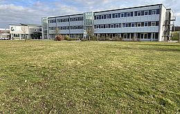 Umweltlotterie: Bepflanzung des Schulhofes der Peter-Paul-Cahensly-Schule und Einrichtung von "Grünen Klassenzimmern"